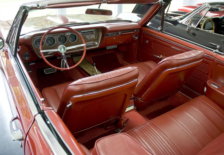  Pontiac GTO Convertible 1967 года  (фото 33 из 35)